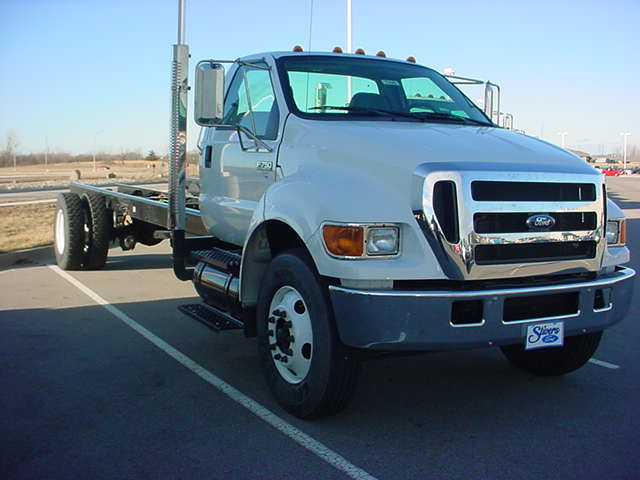 2007 Ford F750