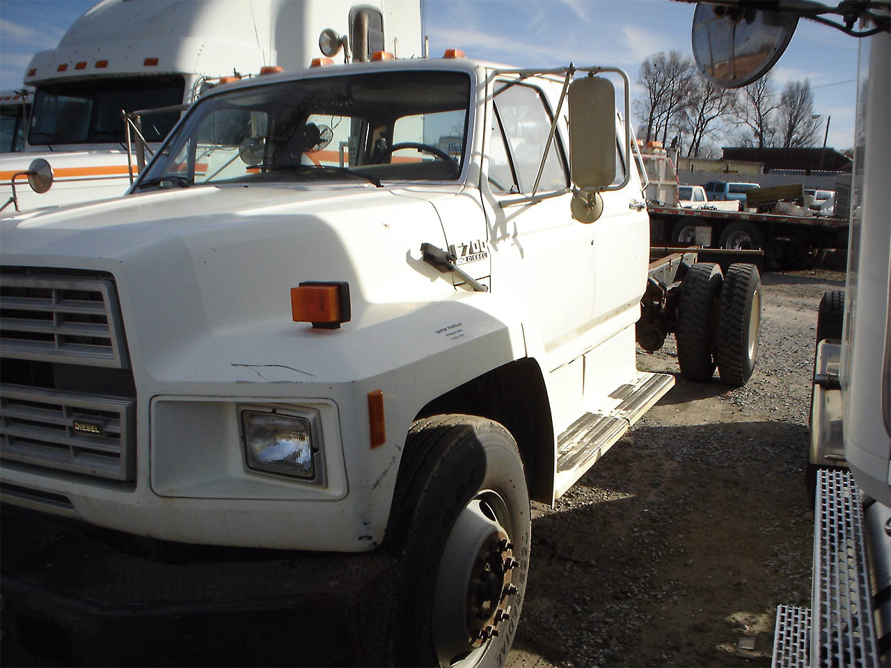 1991 Ford F700