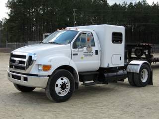 2005 Ford F650